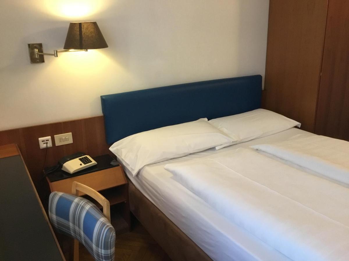 בולצאנו Hotel Adria מראה חיצוני תמונה