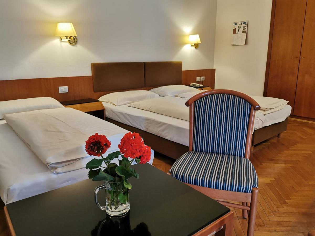 בולצאנו Hotel Adria מראה חיצוני תמונה